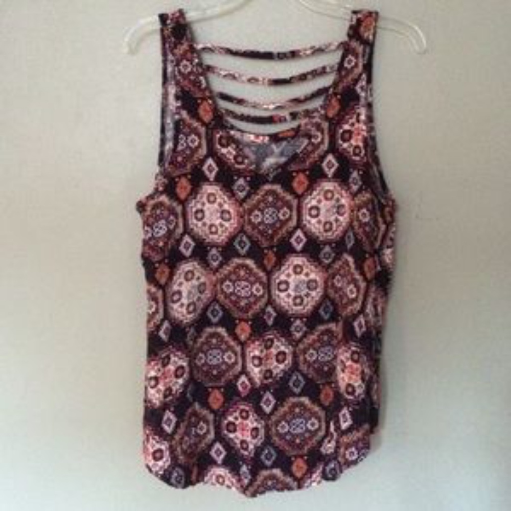 Patterned tank, strappy back, Size XL